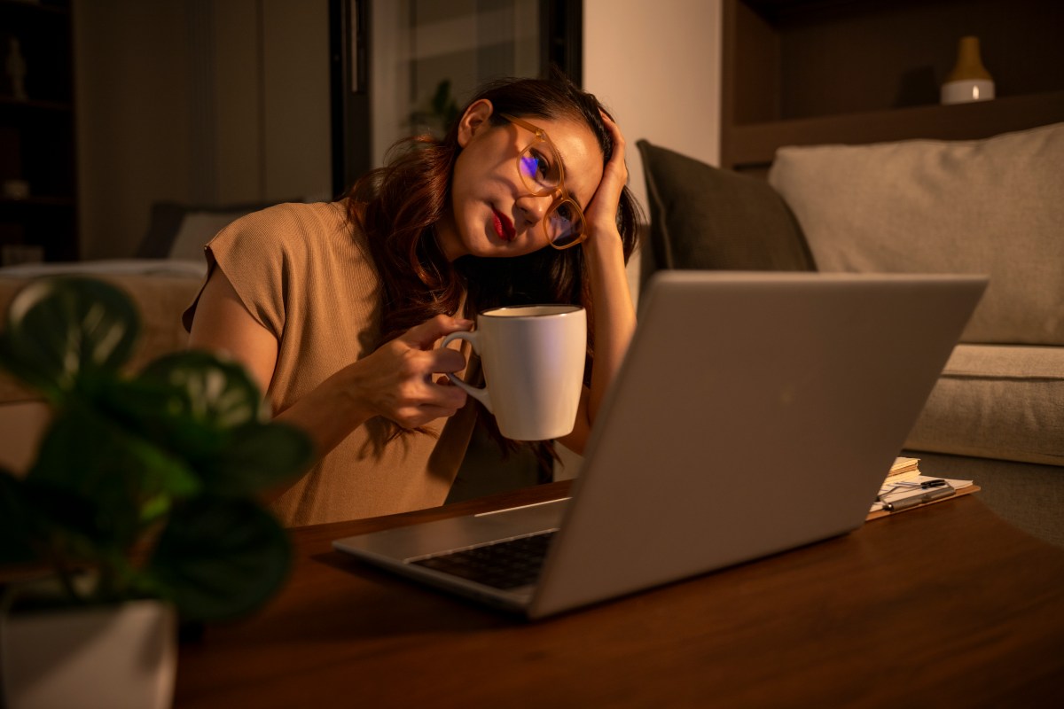 Trabajar sin ventanas en tu oficina o casa: por qué es malo para la salud