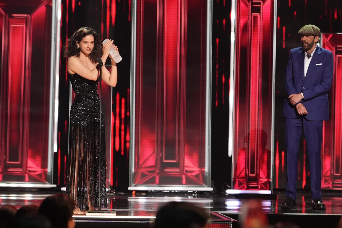 Rosalía entra al Salón de la Fama de Billboard y dedica el reconocimiento a sus maestros