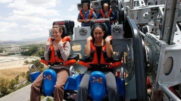 Montaña X2 Six Flags