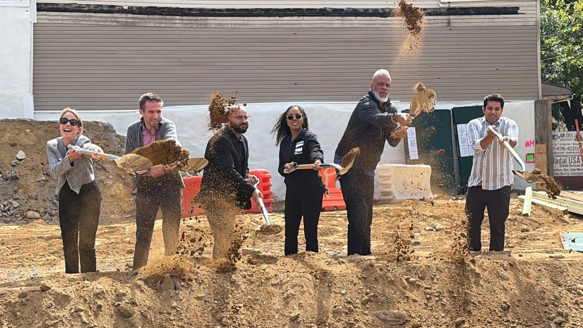 Next Generation Charter School inicia a la construcción de nuevo centro educativo en El Bronx