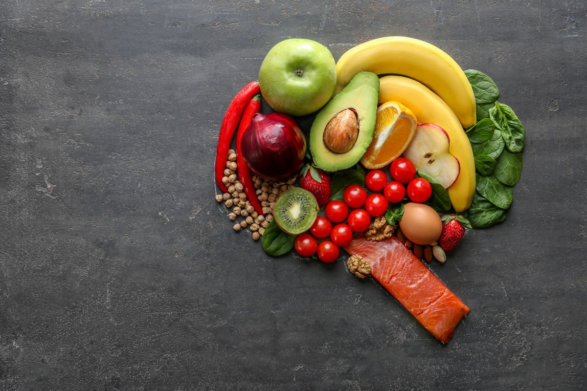 7 frutas que pueden desencadenar migrañas según expertos