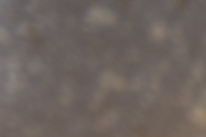 Cocinar a menos de 180°C o usar poco aceite hace que el tubérculo absorba más grasa y arruine la textura dorada que tanto buscamos en la cocina.