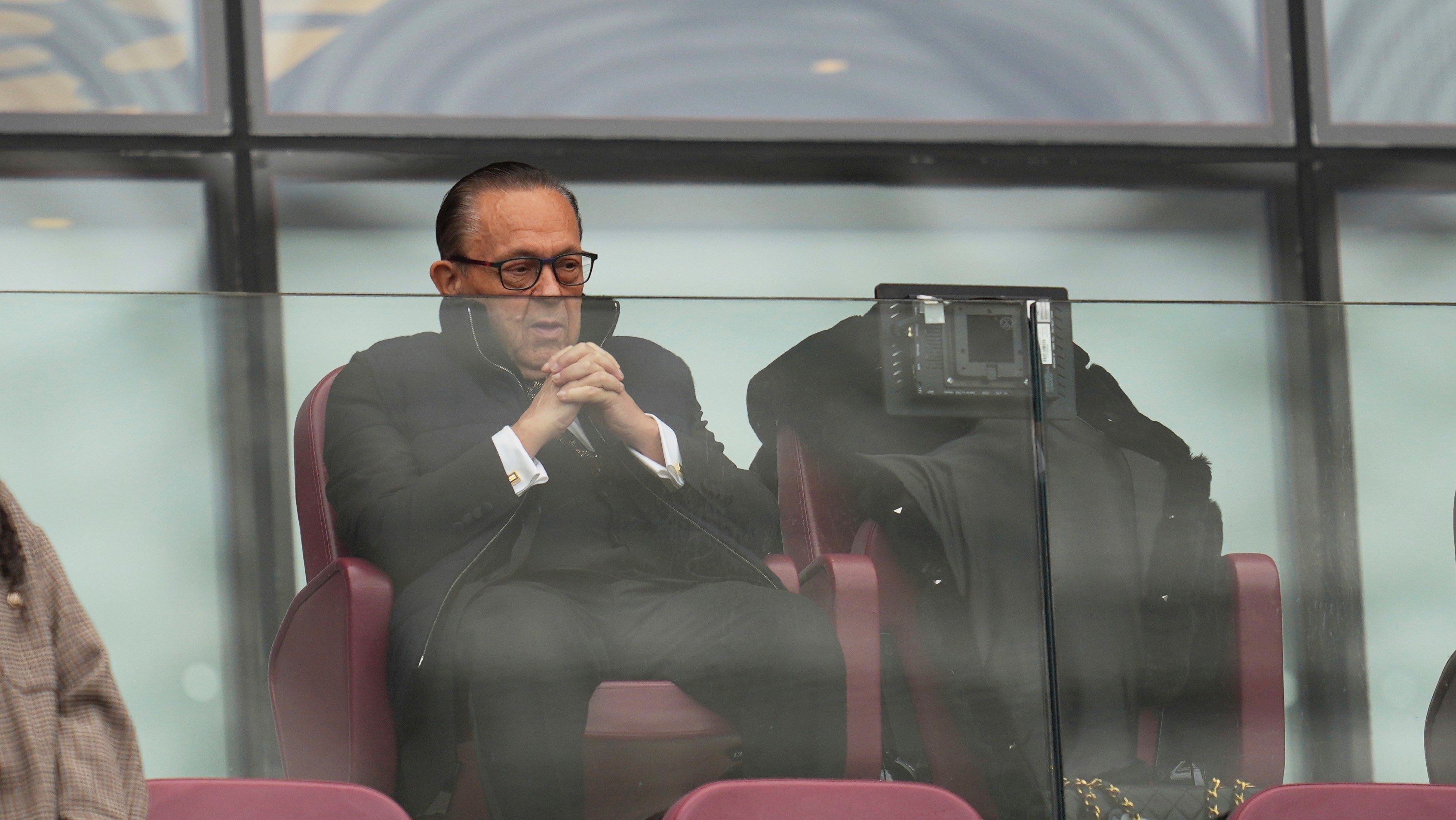 Dueño del West Ham demanda a BBC por casi $200 millones por acusaciones de conducta sexual inapropiada